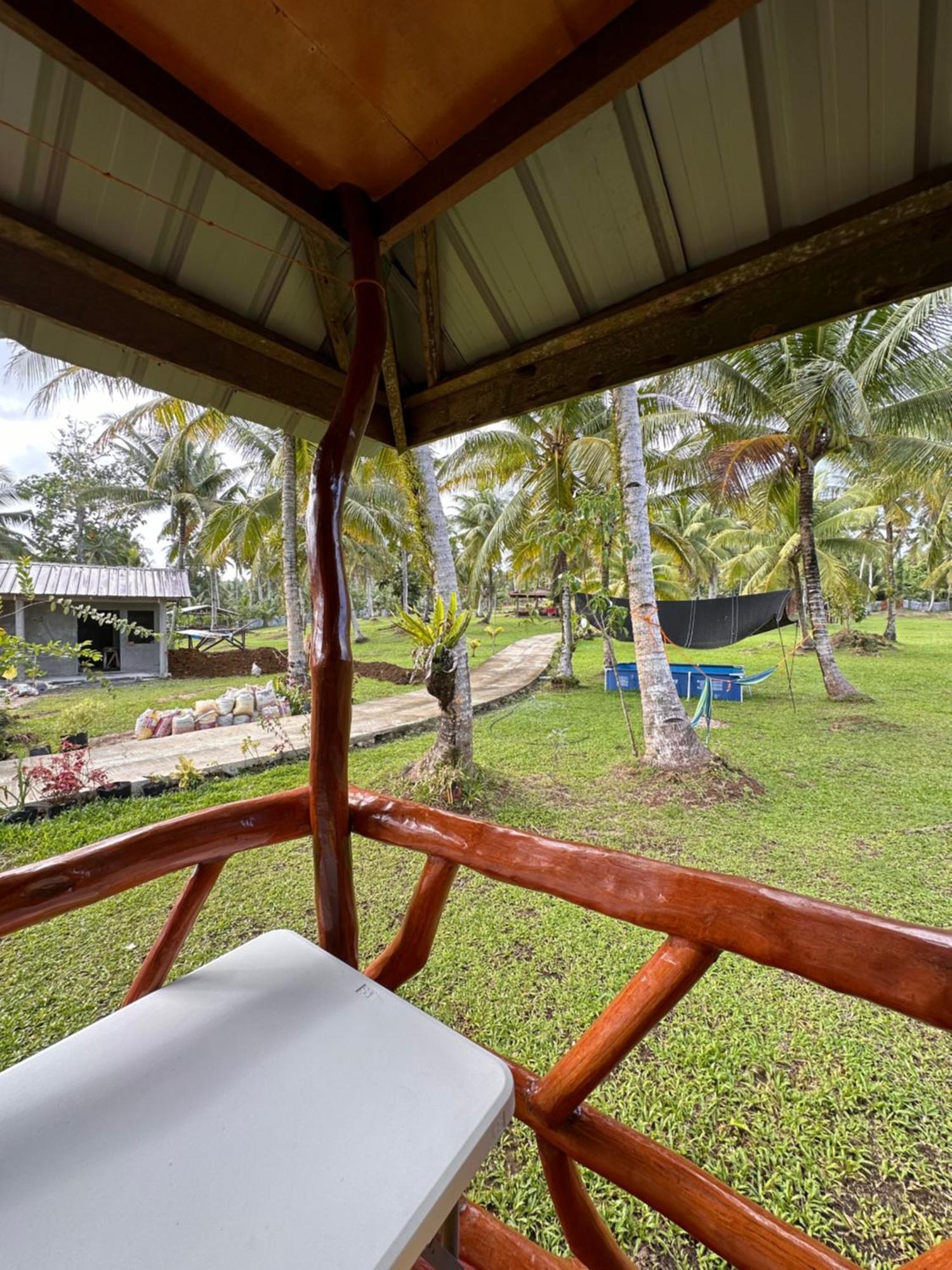 Cris & Mar Homestay Burgos  Eksteriør billede